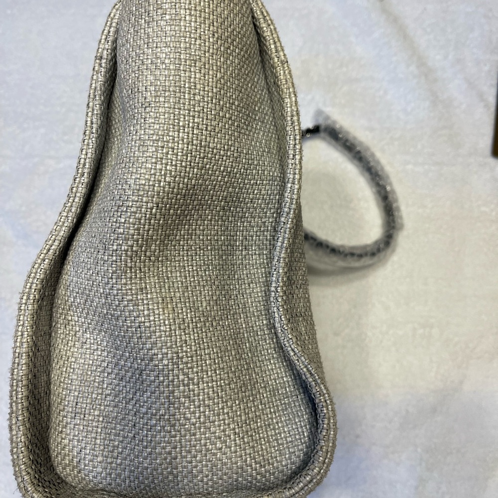 Chanel Deauville Shoulder Bag - Picture 8 of 16